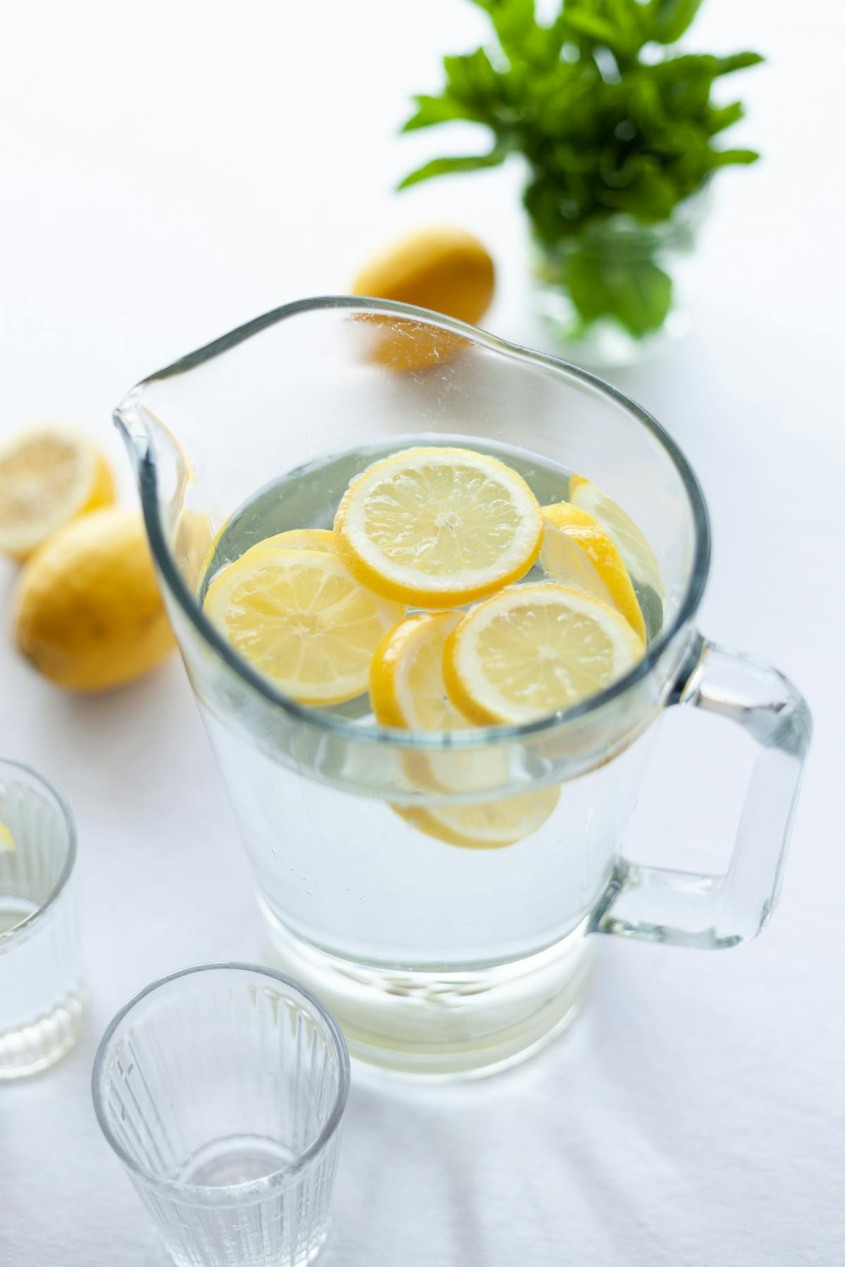 Agua de pepino y limón