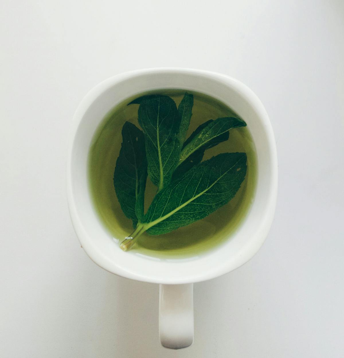 Té de canela y laurel